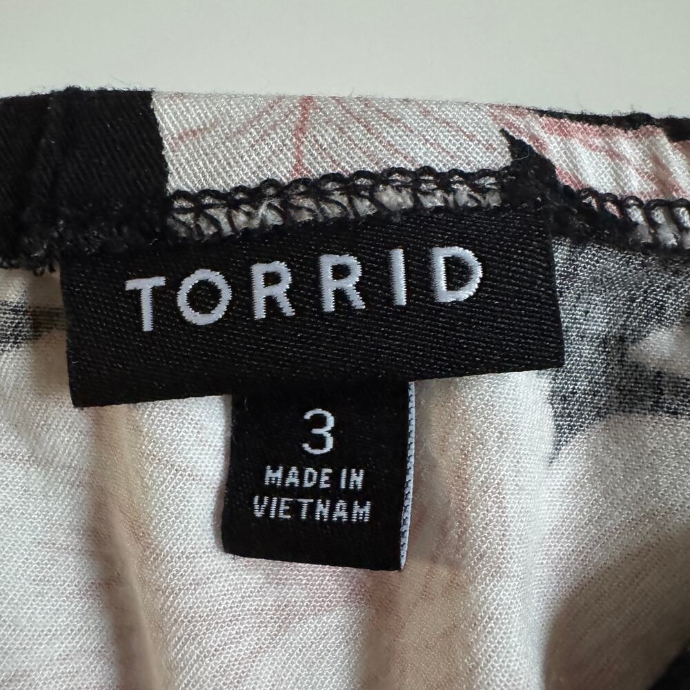 Torrid Tea Length Trapeze Dress Alessa Floral Black Vacation Beach Size 3X EUC - Picture 8 of 15